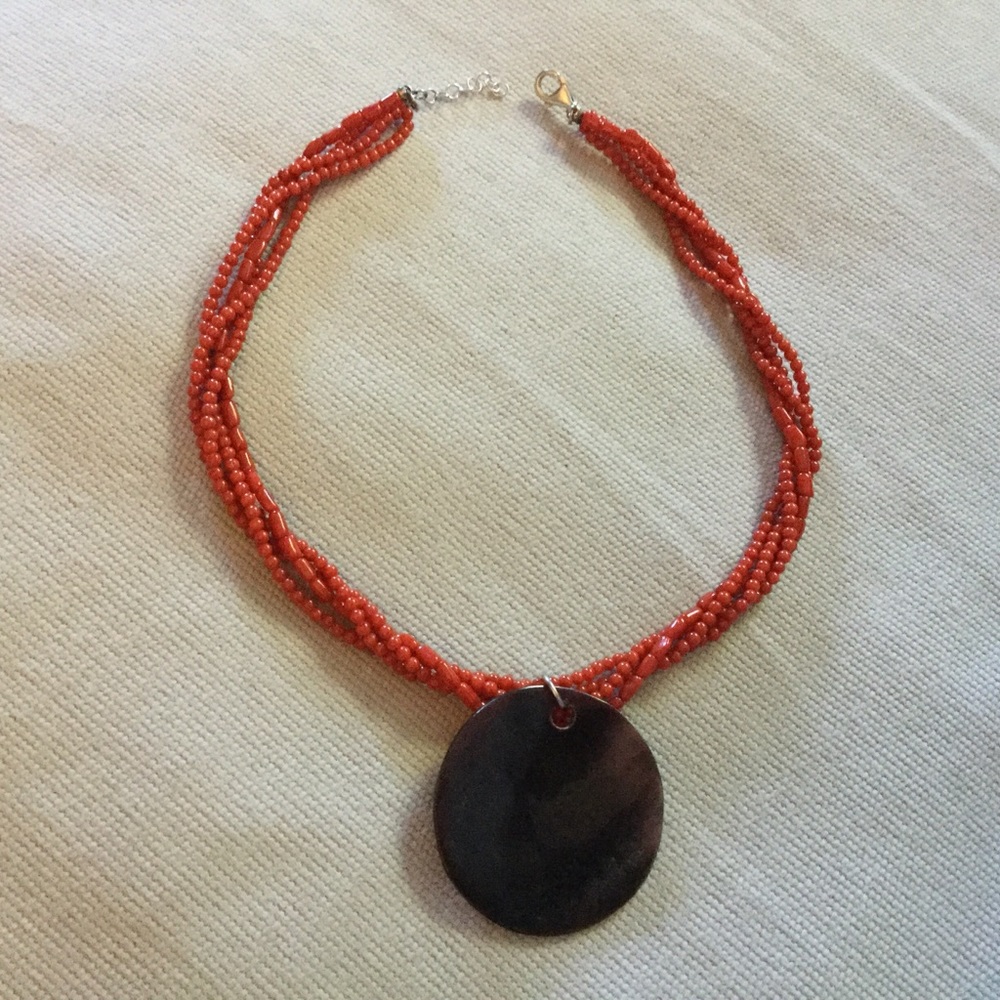 Bead-Tortoise Fashion Necklace